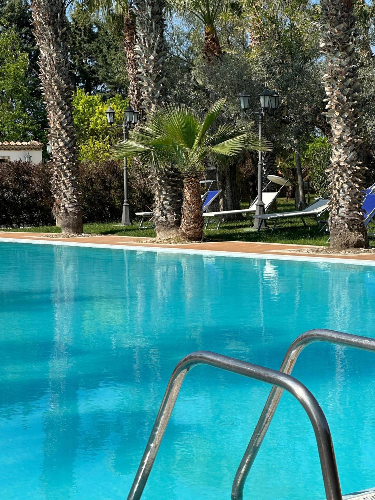 Grand Hotel Vigna Nocelli Lucera Esterno foto