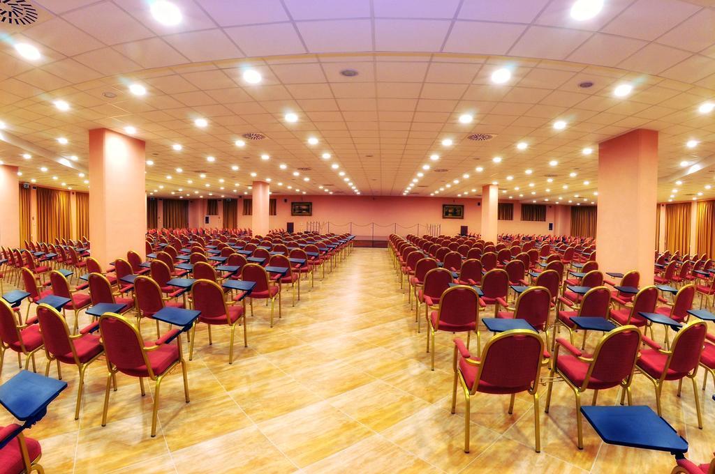 Grand Hotel Vigna Nocelli Lucera Esterno foto